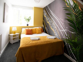 Open Mind Leisure - Luxury Apartment in the City